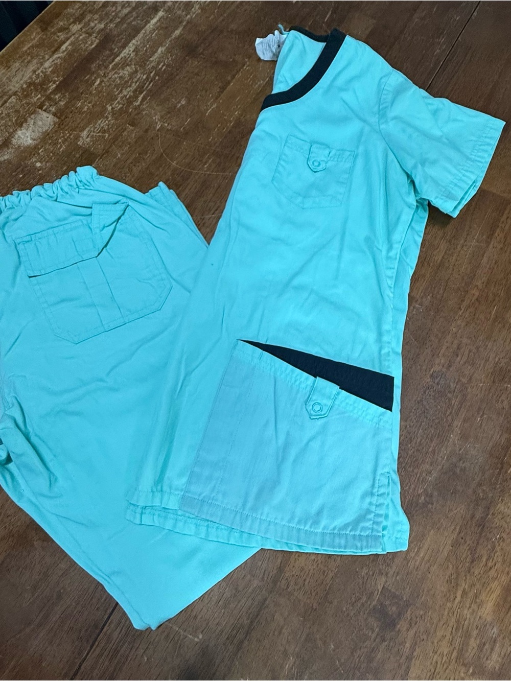 Butter Soft medium  Teal Short-Sleeve Scrubs